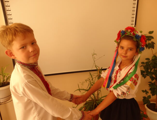 Краса врятує світ!