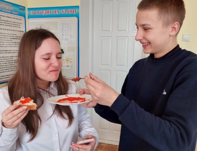 І цікаво, і повчально, і науково !