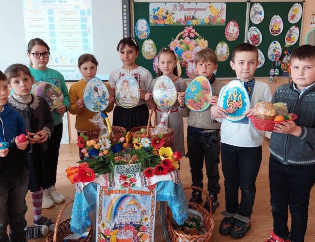Великдень у колі друзів