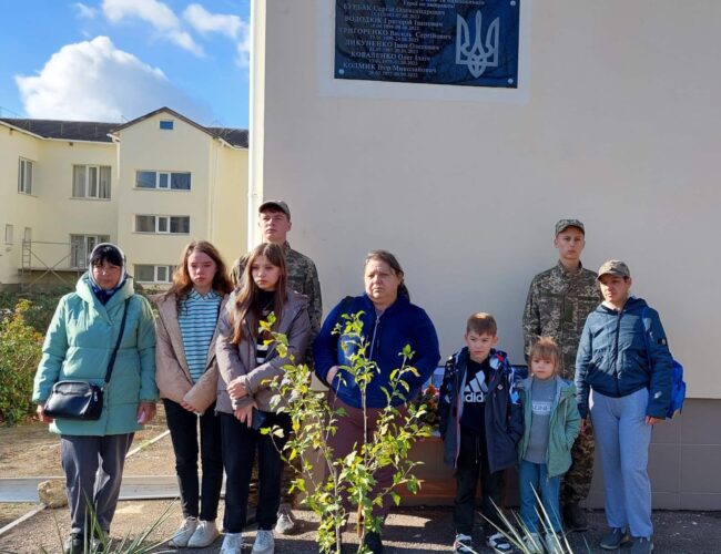 Шість янголів- охоронців, випускників ліцею…