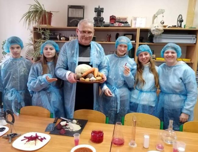 Зваблені  їжею з українським смаком і наукою – хімією!