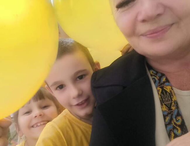 Нехай посмішка буде сонцем нашої перемоги!