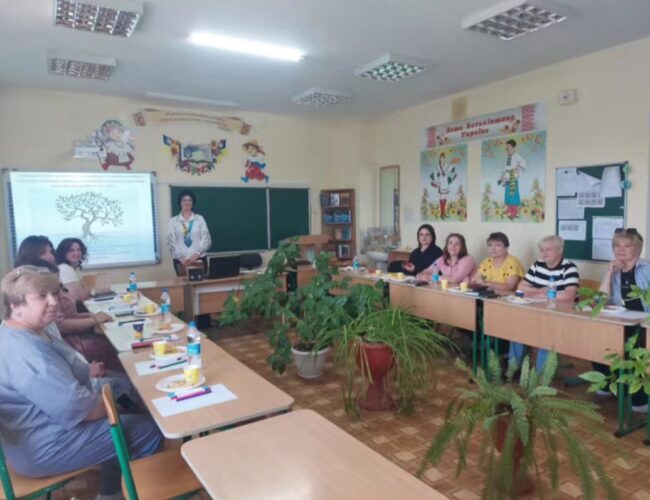 Семінар-практикум для асистентів вчителів і класних керівників!
